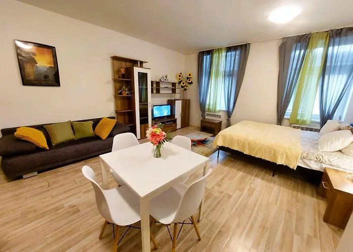 Appartement Csa #5 In The Historic Center Hradec Králové